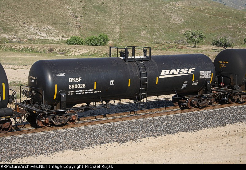 BNSF 880028